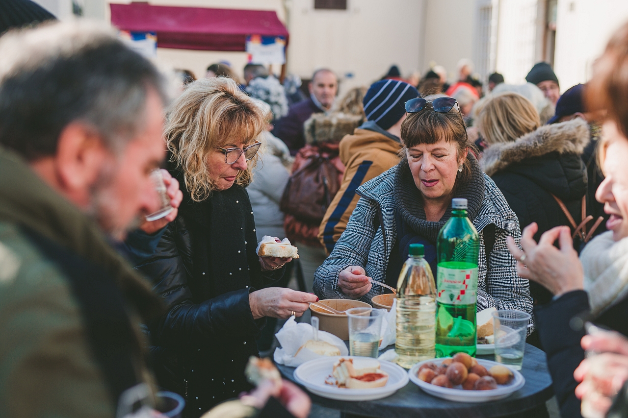 Bljak Fest (Yuck Fest) is dedicated to unique but tasty specialties like tripe, bull’s testicles, grilled liver and kidneys, which takes place in Omišalj on Croatian island of Krk.